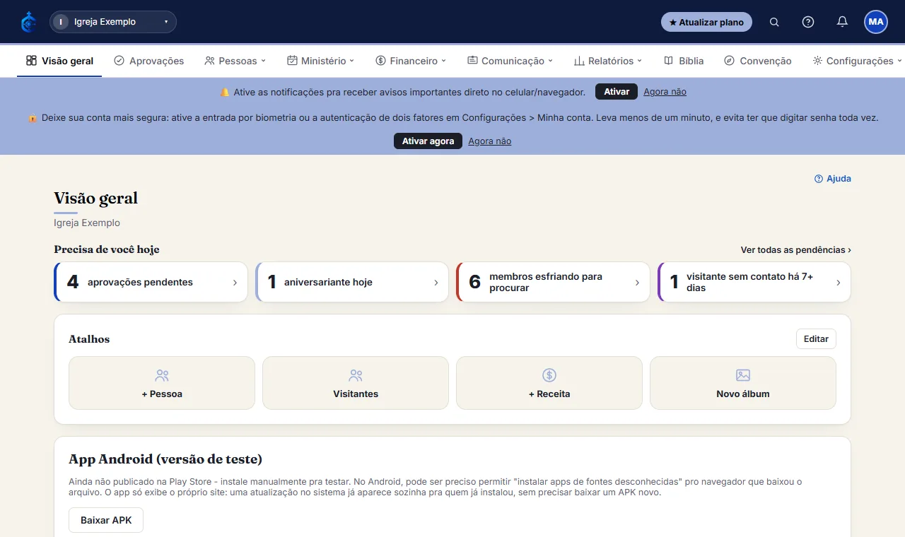 Clique na lupa do topo (ou use Ctrl+K) e digite pelo menos 2 letras: o sistema procura pessoas, avisos, álbuns