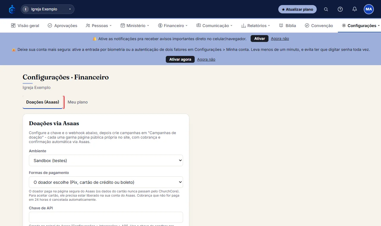Na aba "Doações (Asaas)", escolha o Ambiente (Sandbox pra testar, Produção pra valer) e cole a Chave de API ge